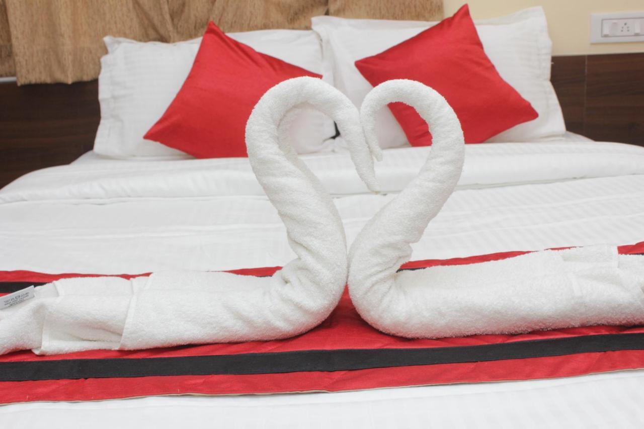 Sanjiva Suites Kolkata Luaran gambar