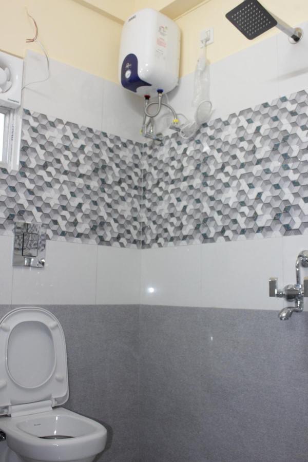 Sanjiva Suites Kolkata Luaran gambar