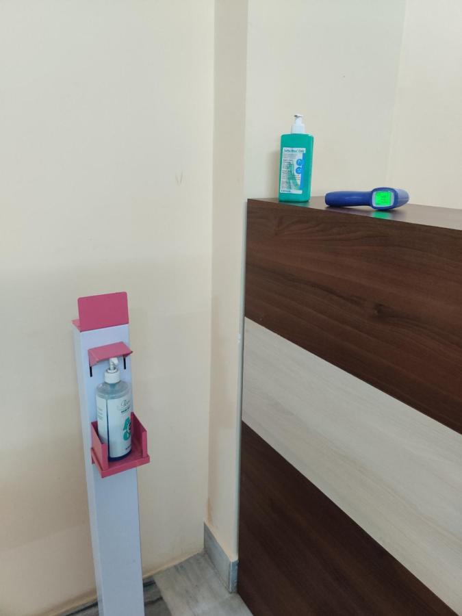 Sanjiva Suites Kolkata Luaran gambar